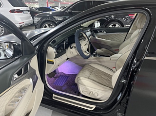 GENESIS G70 2020