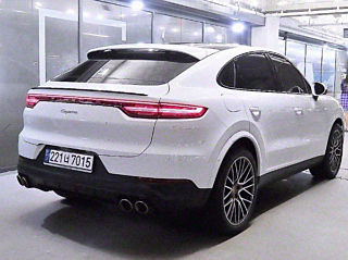 PORSCHE CAYENNE PO536 2023