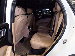 PORSCHE CAYENNE PO536 2023