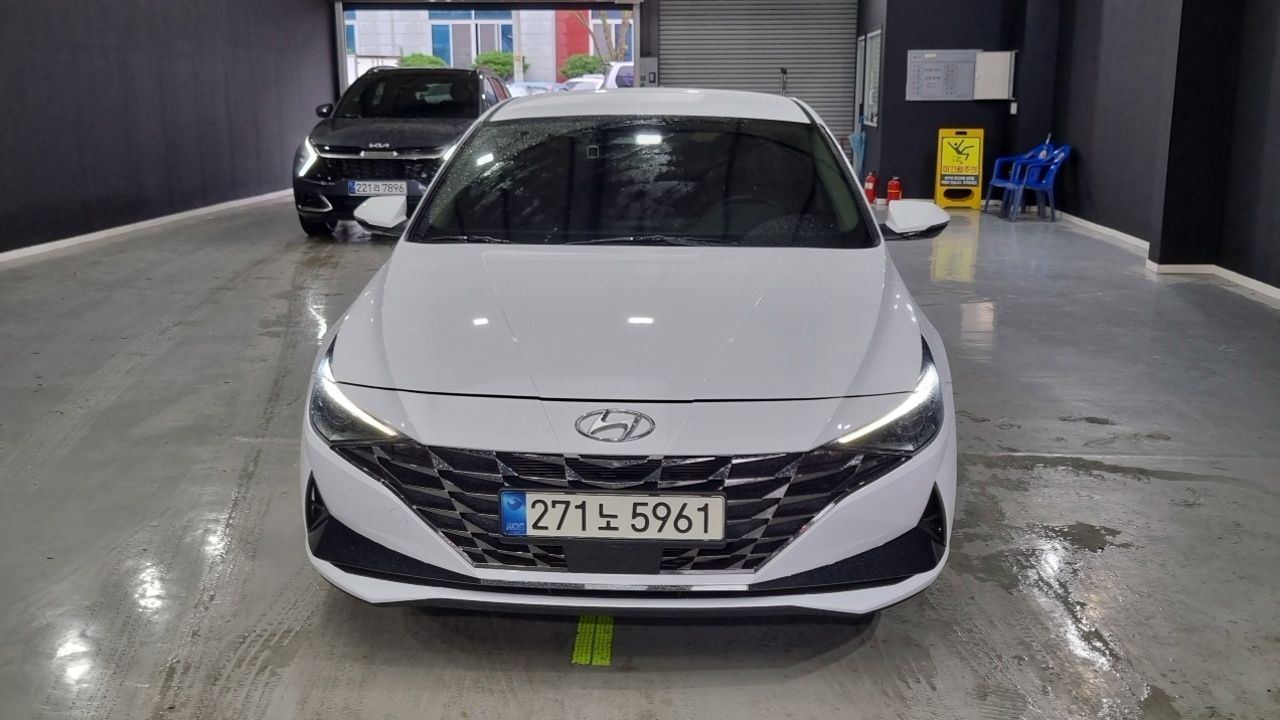 HYUNDAI AVANTE CN7 2022