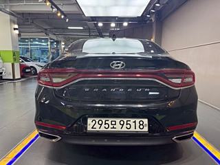 HYUNDAI GRANDEUR IG 2018