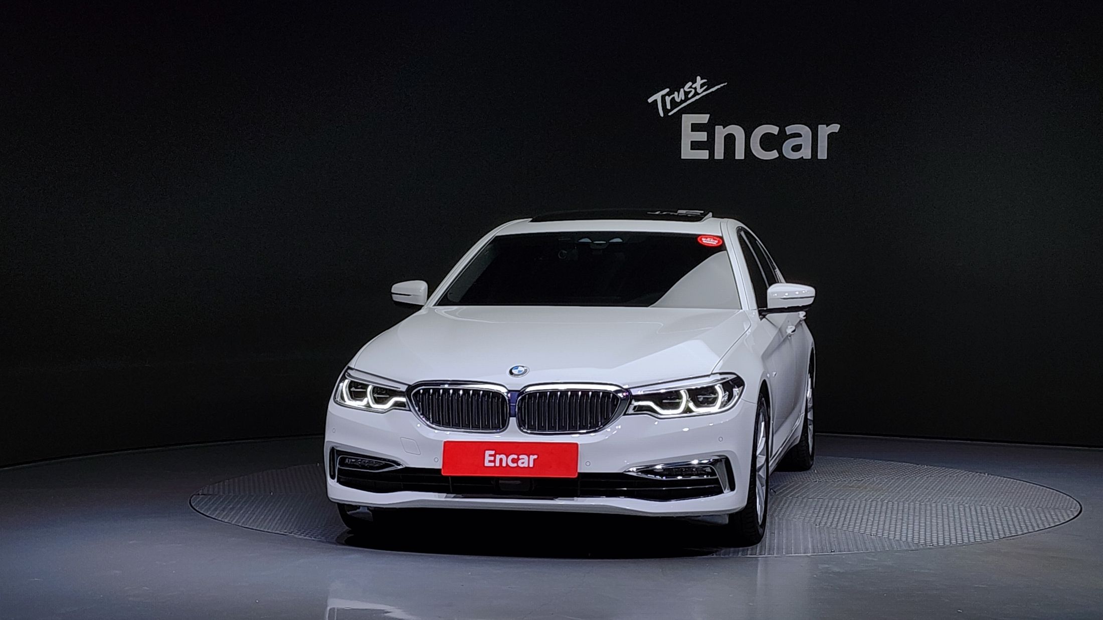BMW 5-SERIES G30 2018