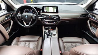 BMW 5-SERIES G30 2018