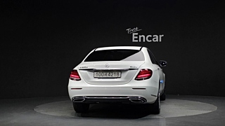 MERCEDES BENZ E-CLASS W213 2020