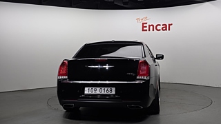 CHRYSLER 300C 2016