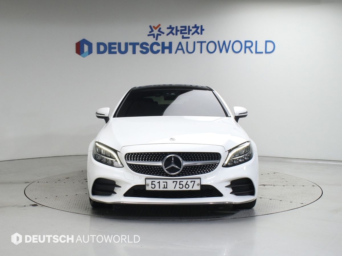 MERCEDES BENZ C-CLASS W205 2019