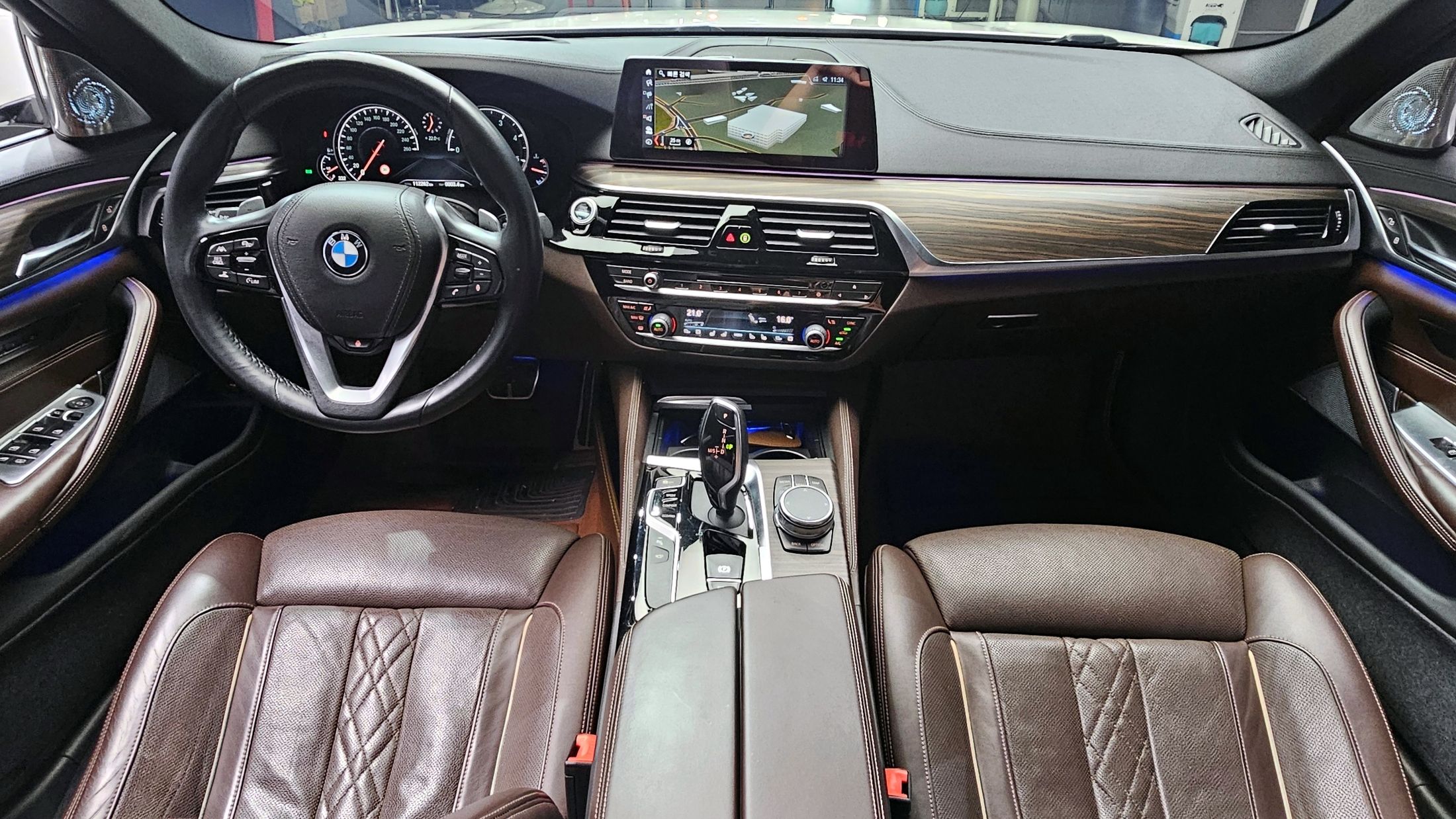 BMW 5-SERIES G30 2018