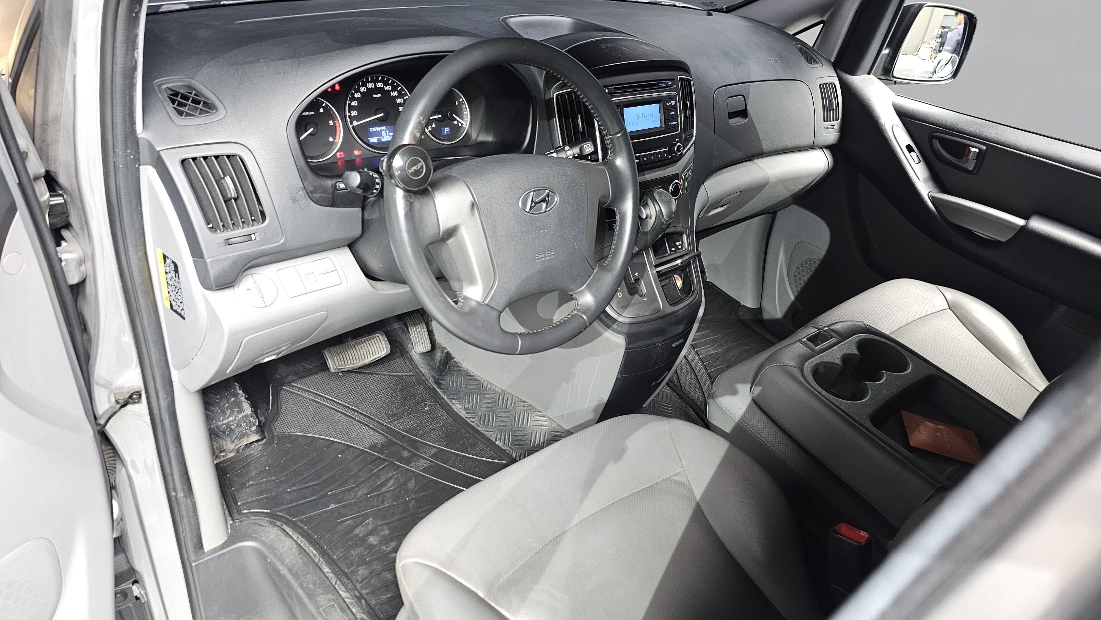 HYUNDAI STAREX GRAND 2019