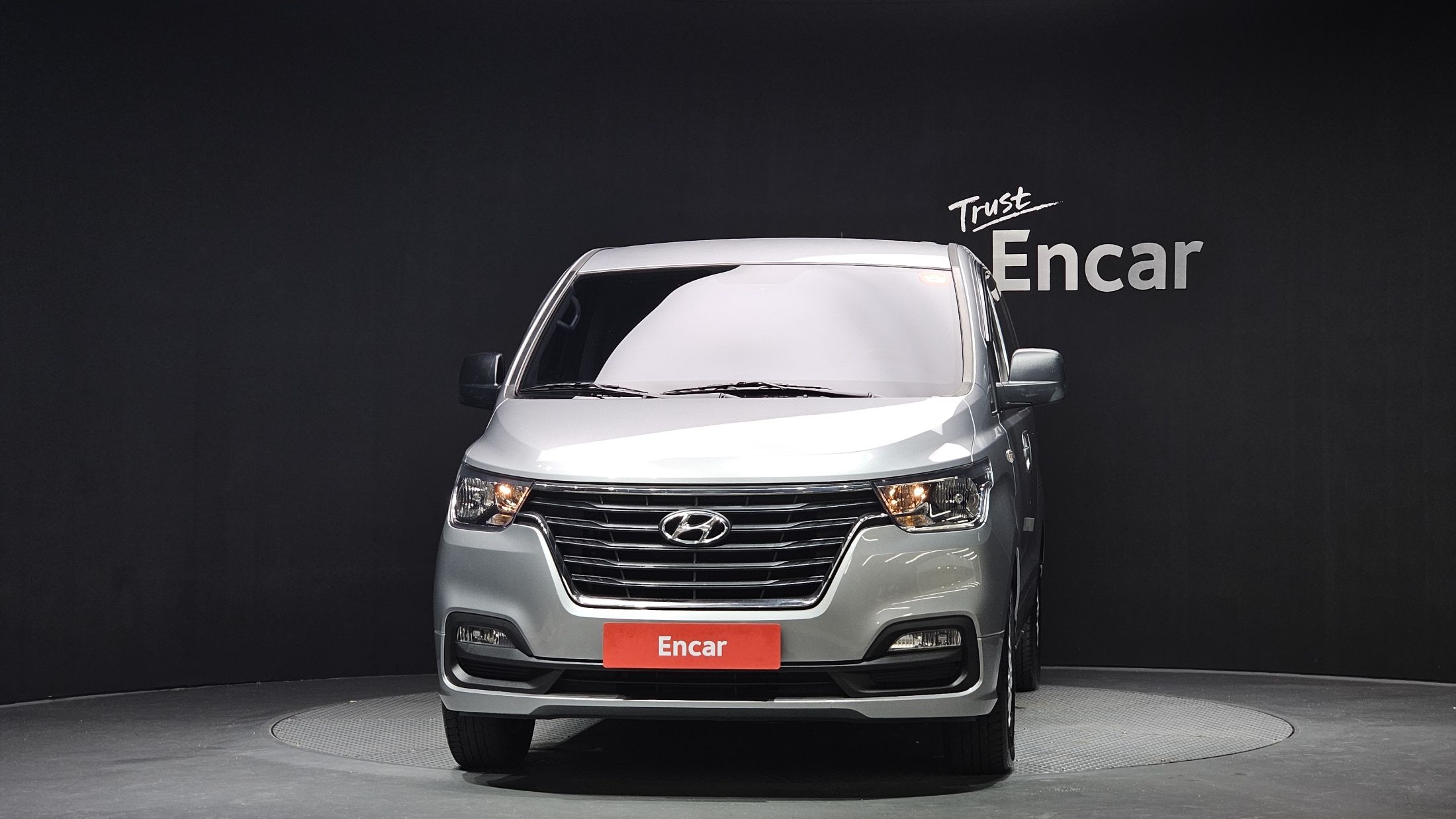 HYUNDAI STAREX GRAND 2019