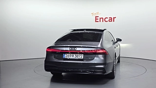 AUDI A7 4K 2021