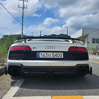 AUDI R8 4S 2017
