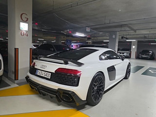AUDI R8 4S 2017