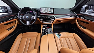 BMW 5-SERIES G30 2023