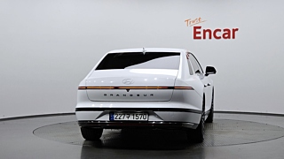 HYUNDAI GRANDEUR HYBRID GN7 2023