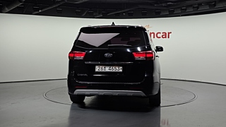 KIA CARNIVAL 2017