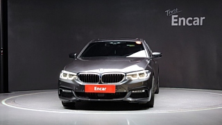 BMW 5-SERIES G30 2017
