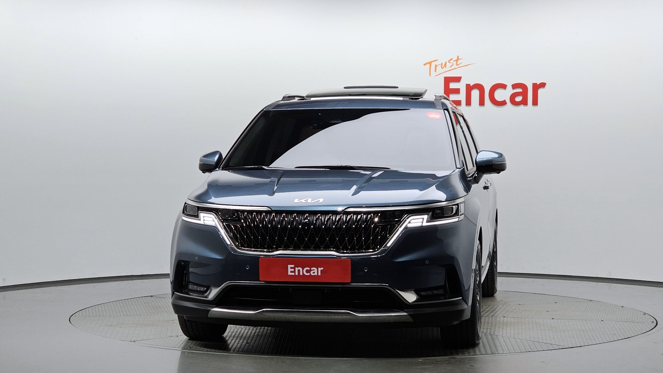 KIA CARNIVAL 2023