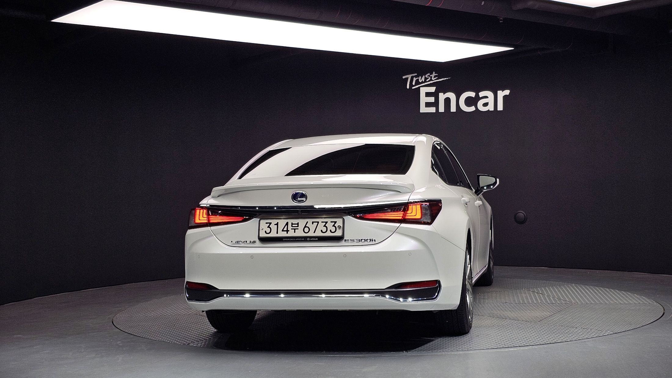 LEXUS ES300H 2020