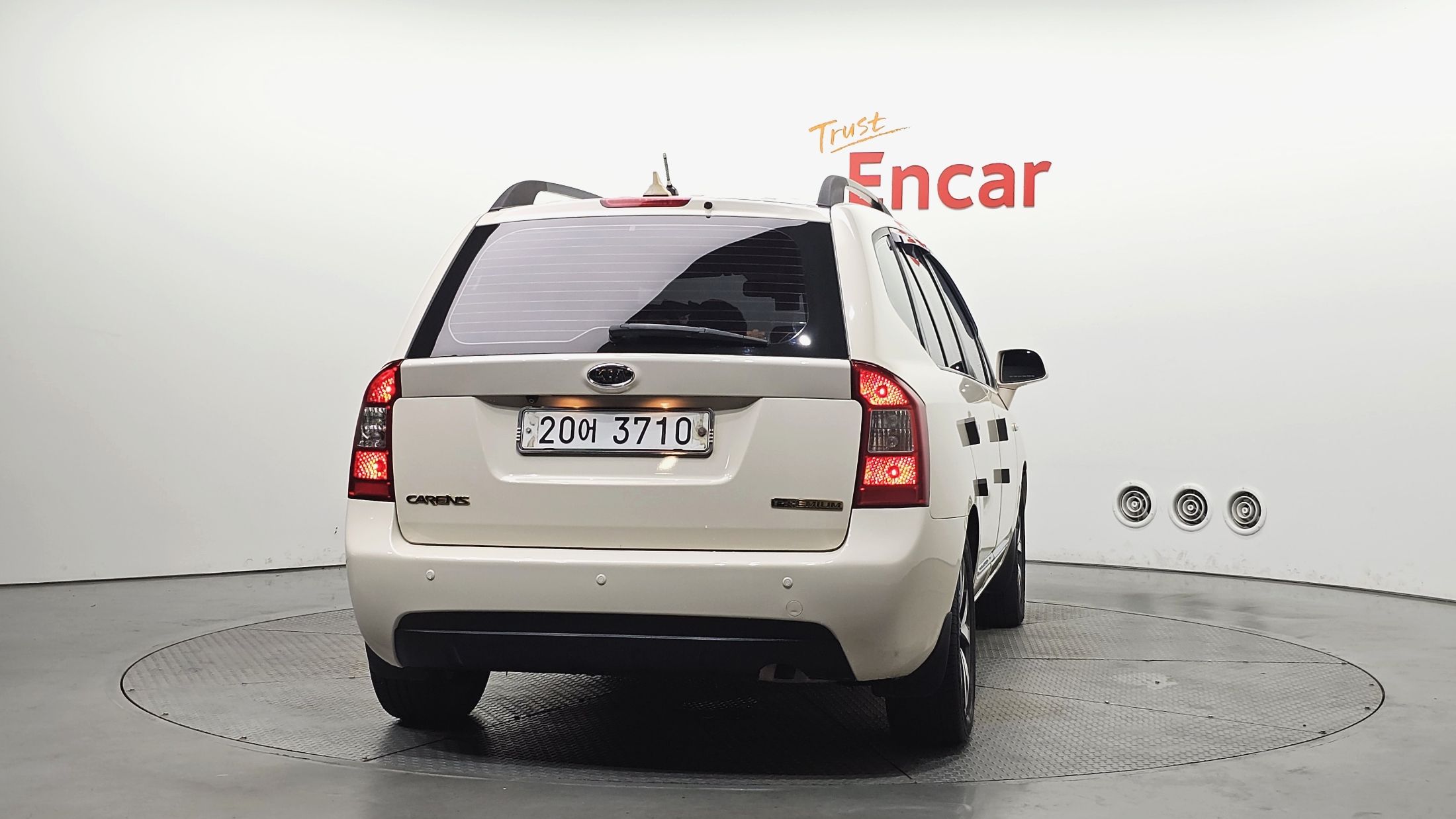 KIA CARENS 2010