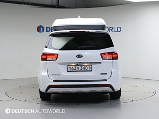 KIA CARNIVAL 2017