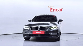 BMW 5-SERIES G30 2018