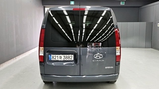 HYUNDAI STARIA 2022