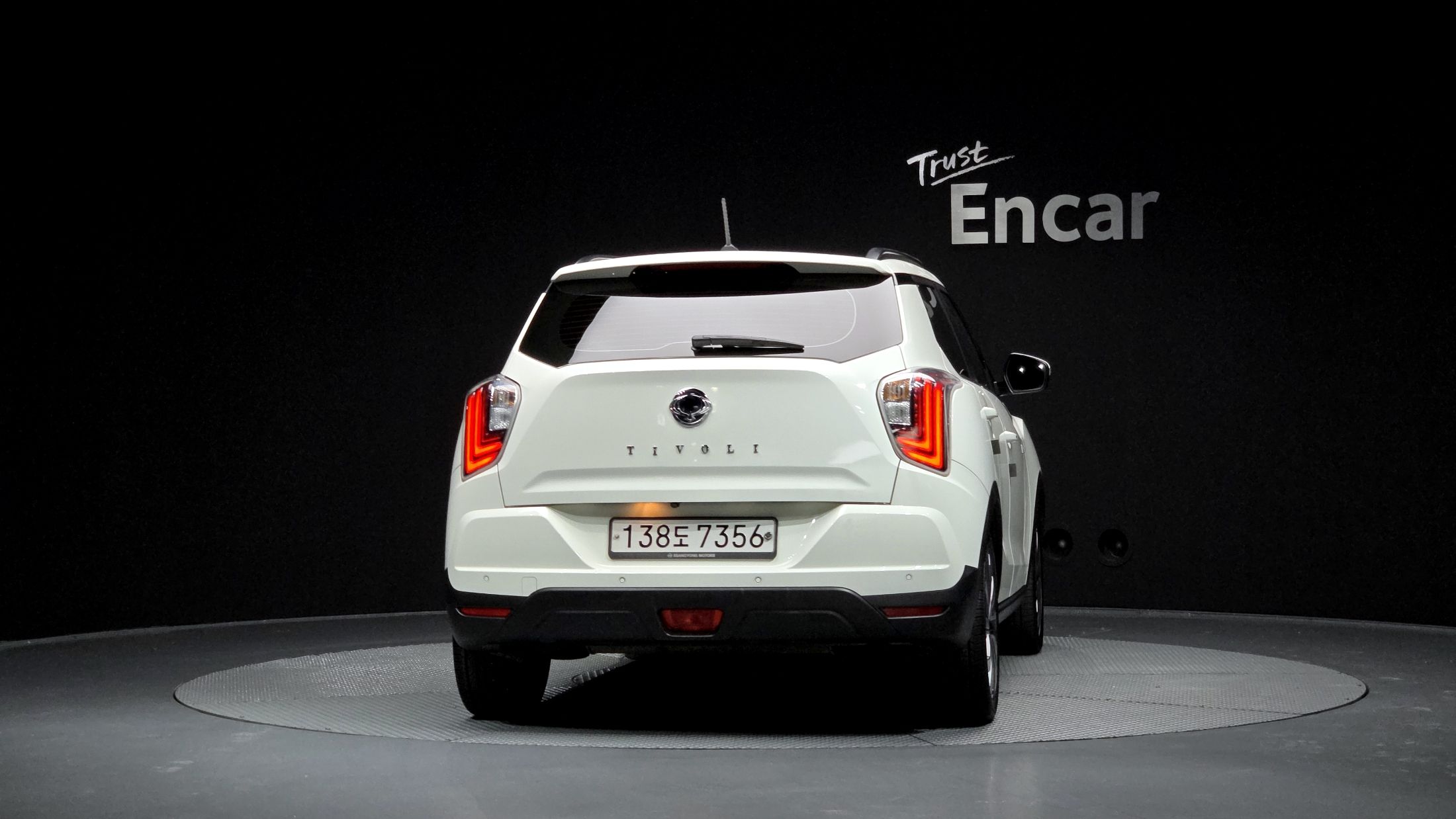 SSANGYONG TIVOLI VERY NEW 2020