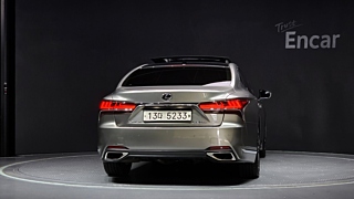 LEXUS LS500H 2018