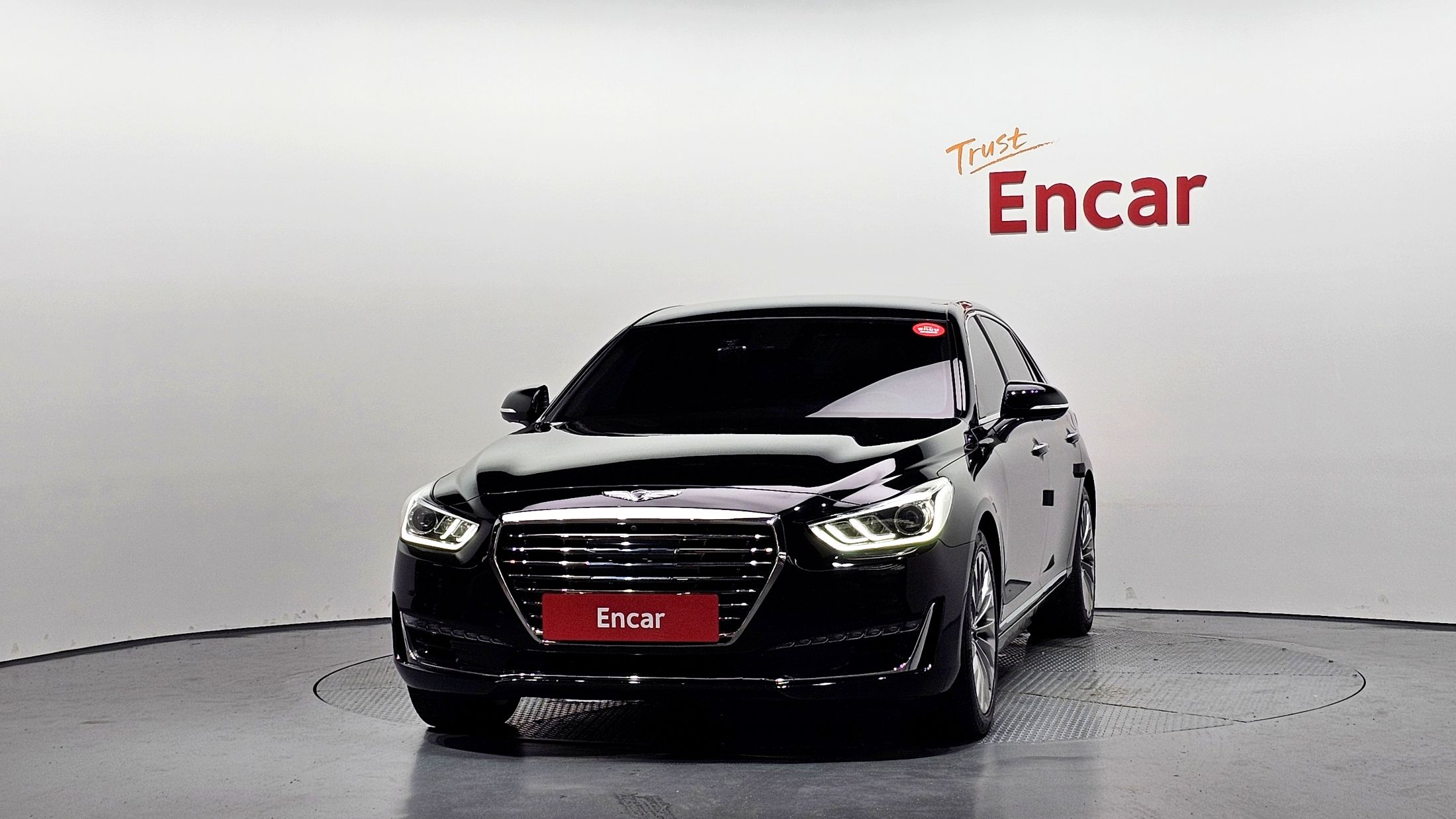GENESIS EQ900 2016