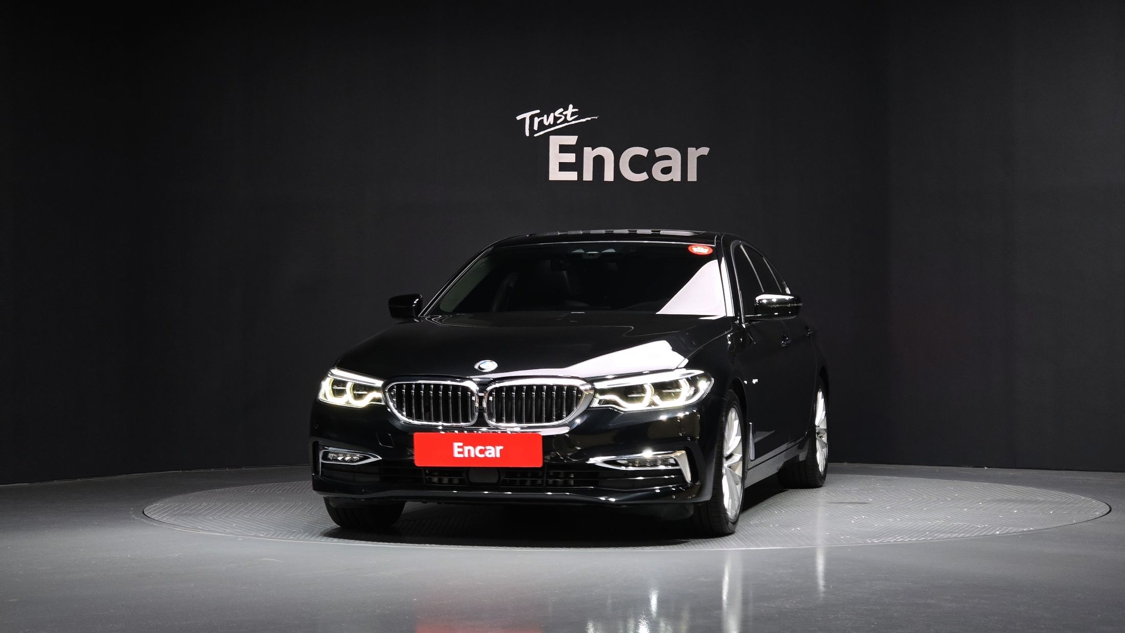 BMW 5-SERIES G30 2018