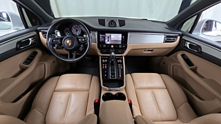 PORSCHE MACAN 2022