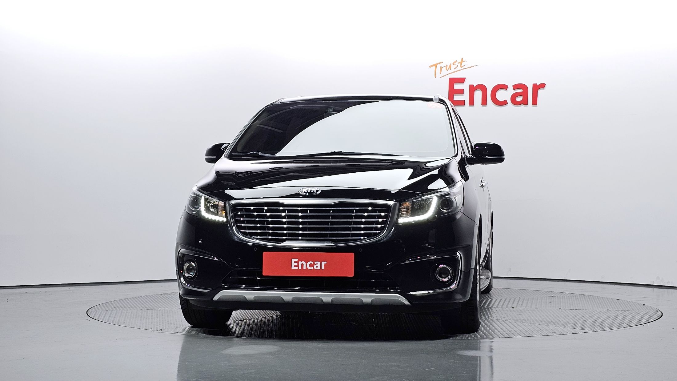 KIA CARNIVAL 2017