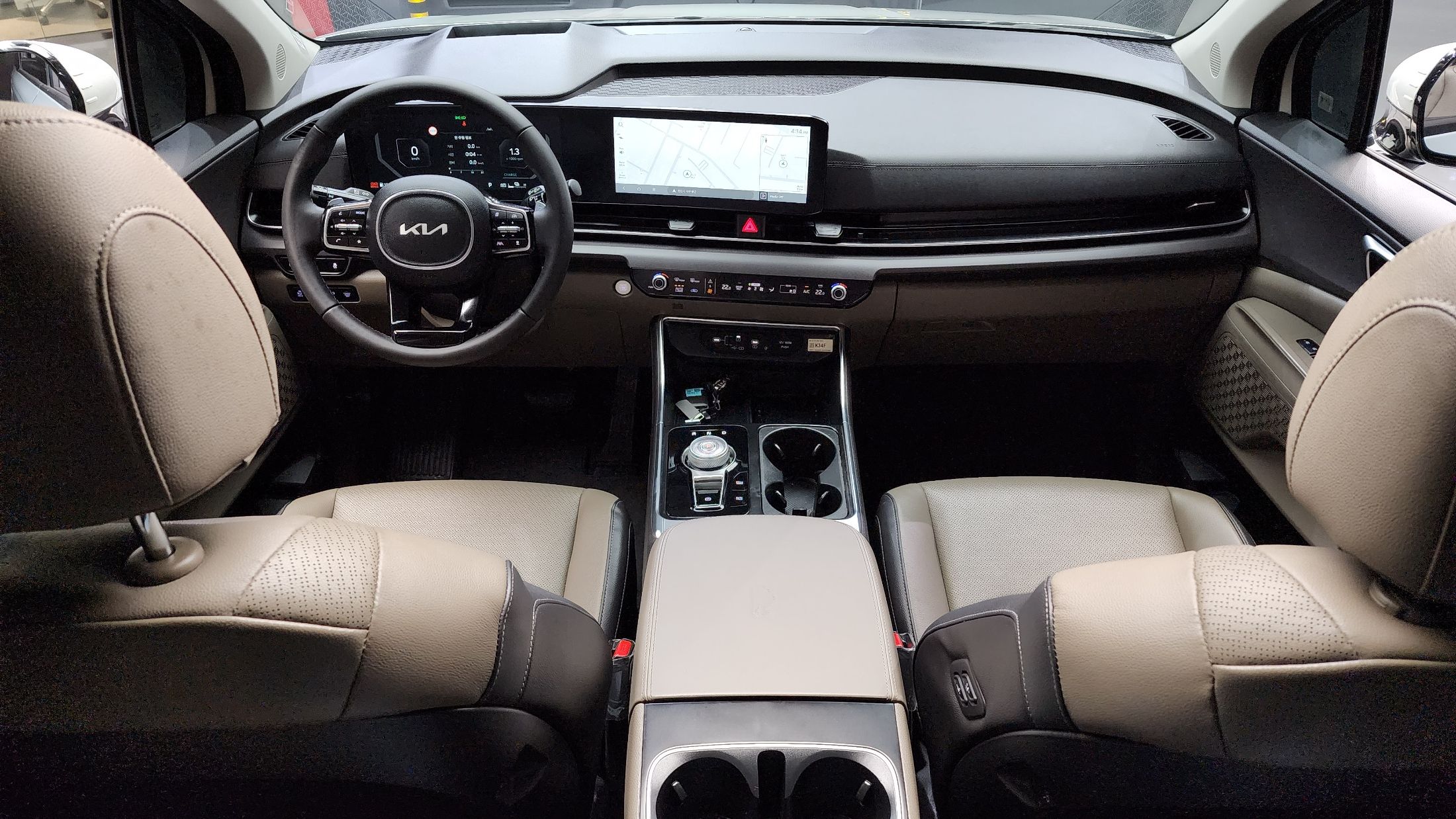 KIA CARNIVAL 2024