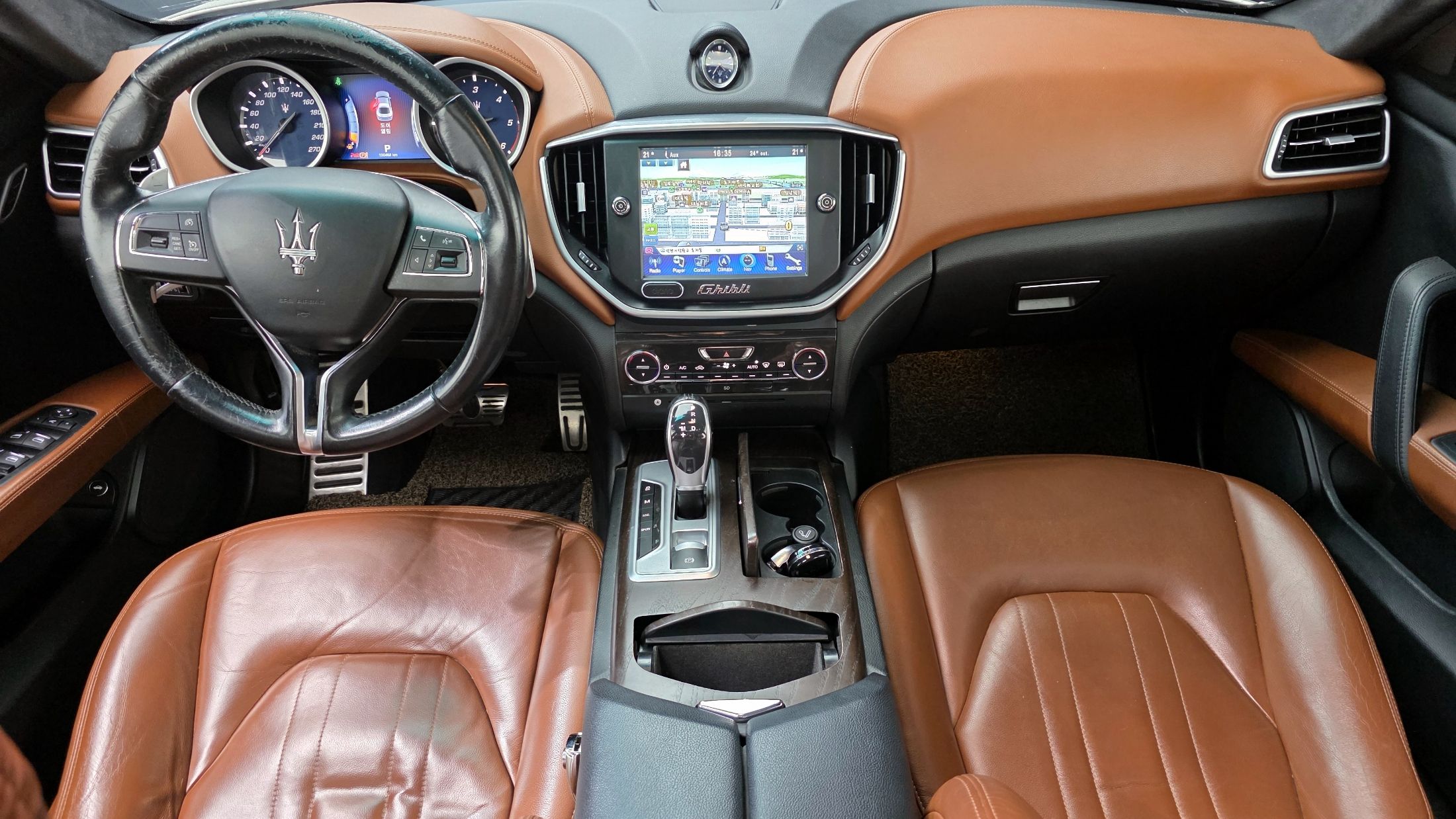 MASERATI GHIBLI 2016