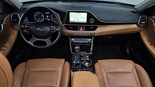 HYUNDAI GRANDEUR IG HYBRID 2017