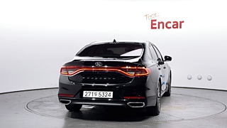 HYUNDAI GRANDEUR IG 2016