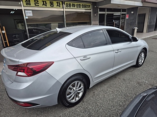 HYUNDAI AVANTE AD 2019
