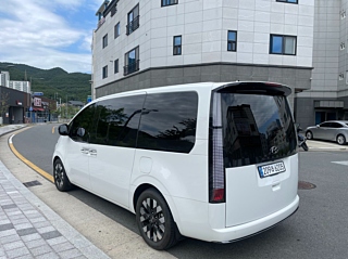 HYUNDAI STARIA 2023