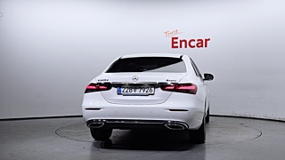 MERCEDES BENZ E-CLASS W213 2023