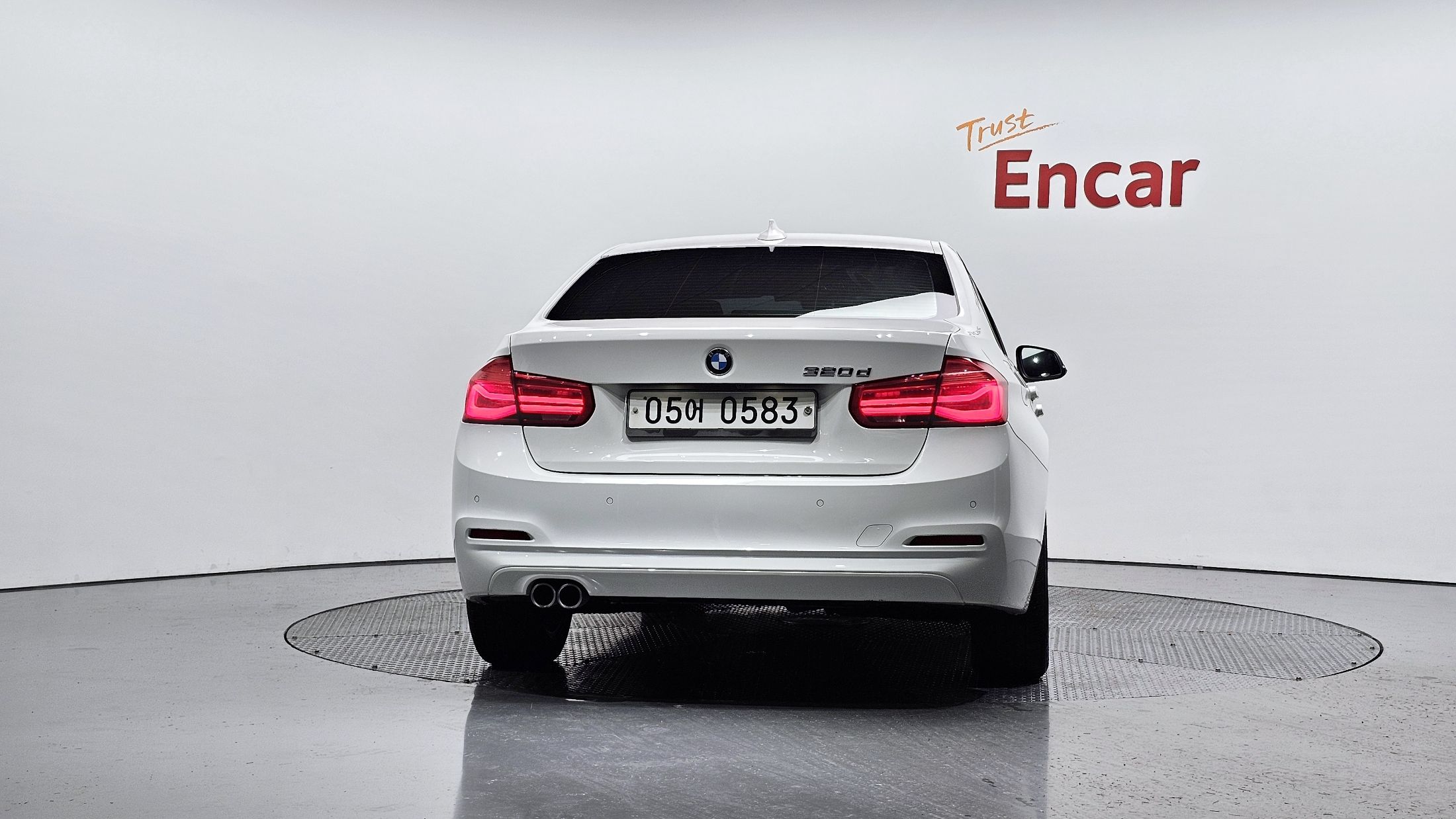 BMW 3-SERIES F30 2015
