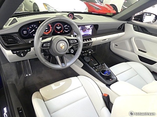 PORSCHE 911 992 2024