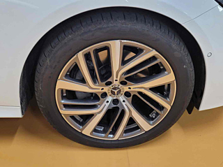 MERCEDES BENZ E-CLASS W214 2024