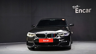 BMW 5-SERIES G30  2017