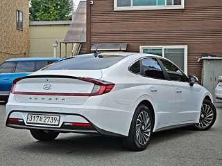 HYUNDAI SONATA HYBRID DN8 2019