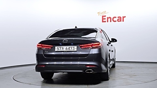 KIA K5 2017