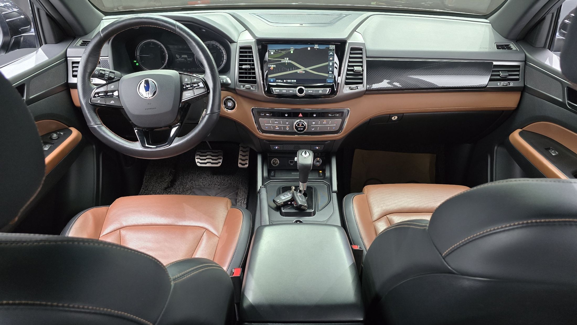 SSANGYONG REXTON SPORTS CAR 2020