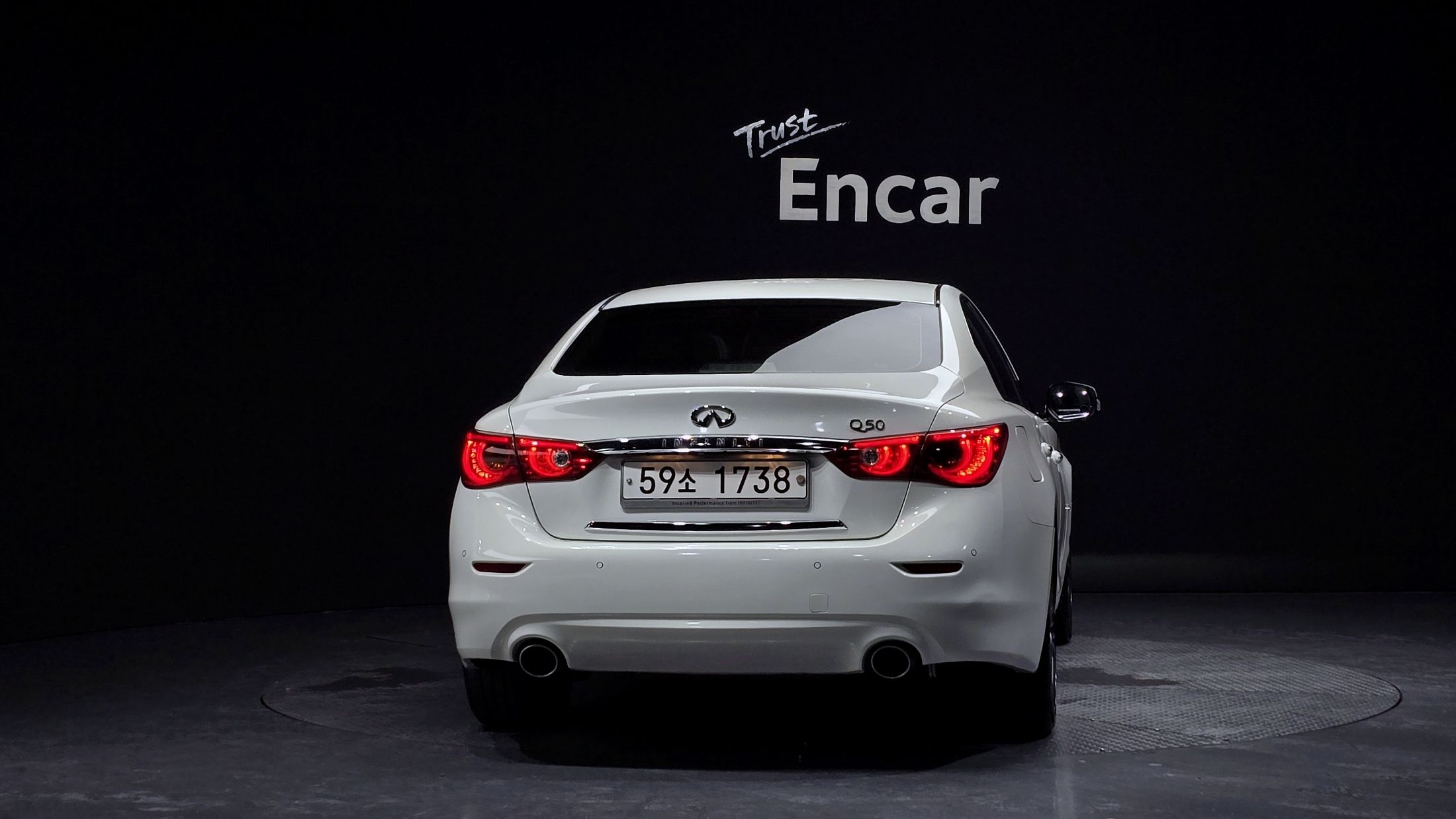 INFINITI Q50 2014