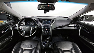 HYUNDAI GRANDEUR HG 2016