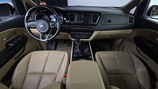 KIA CARNIVAL 2017