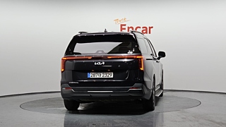 KIA CARNIVAL 2024
